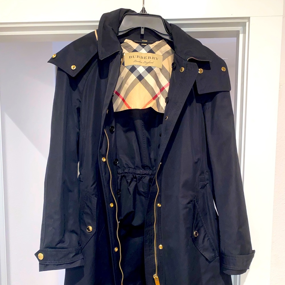 Burberry Raincoat NEW Womens Size 10